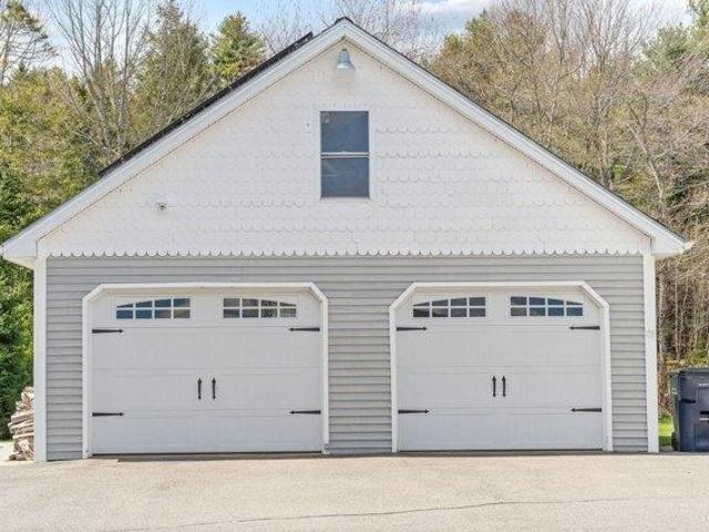 House for sale in Holden, Maine