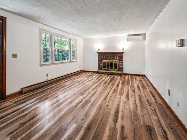 House for sale in Hampden, Massachusetts