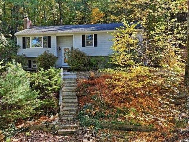 House for sale in Holland, Hampden County