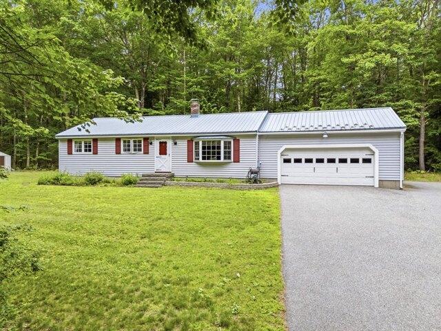 House for sale in Hollis Center, Maine