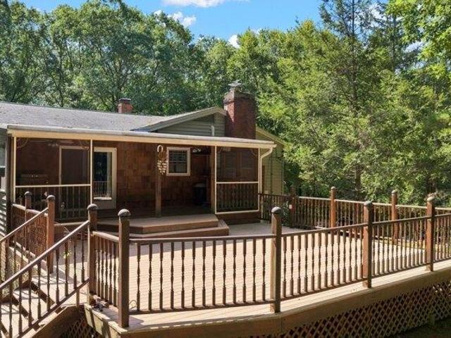 House for sale in Winter Woods, Holliston