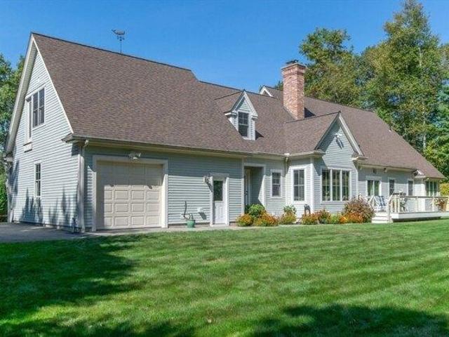 House for sale in Hampden, Massachusetts