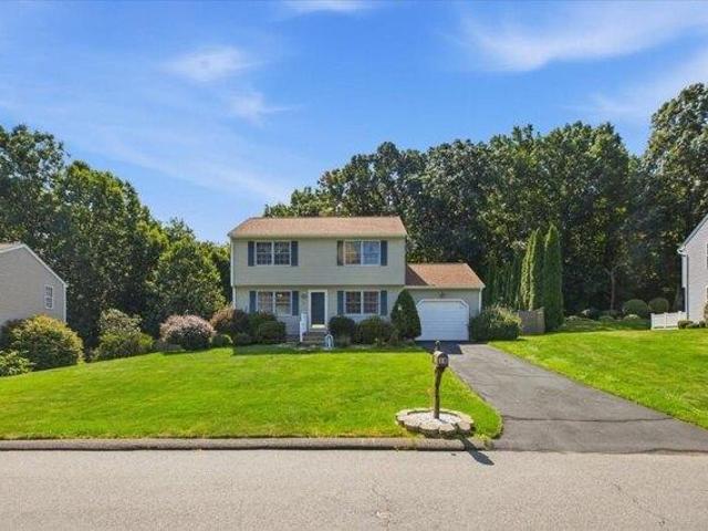House for sale in Hampden, Massachusetts