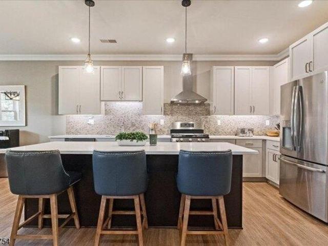 House for sale in Glasser, New Jersey
