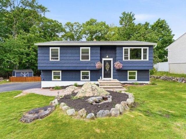 House for sale in Hopatcong, Sussex County