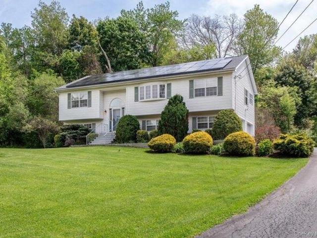 House for sale in Holmes, New York