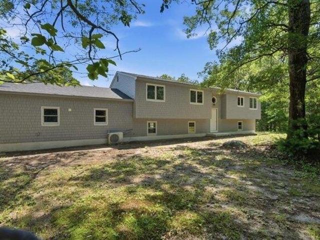 House for sale in Bradford, Rhode Island