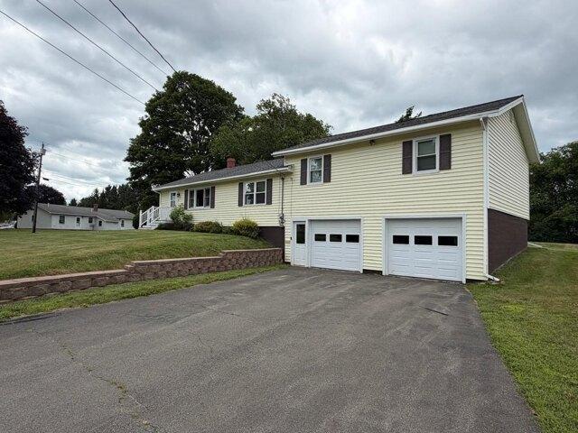 House for sale in Houlton, Maine