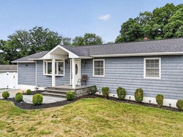 House for sale in Monmouth, New Jersey