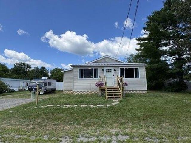House for sale in Maine