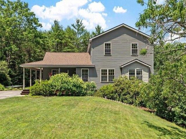 House for sale in Hubbardston, Massachusetts