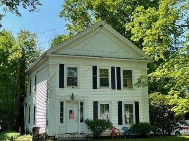 House for sale in Hubbardston, Massachusetts