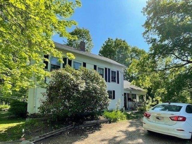 House for sale in Hubbardston, Massachusetts