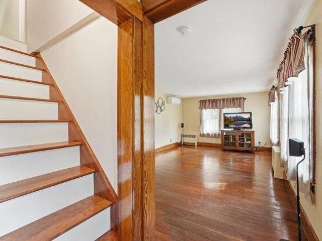 House for sale in Hubbardston, Massachusetts
