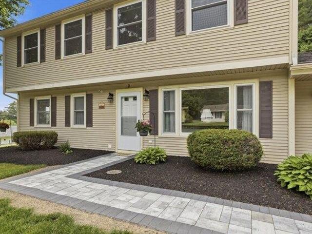 House for sale in Hudson, Massachusetts