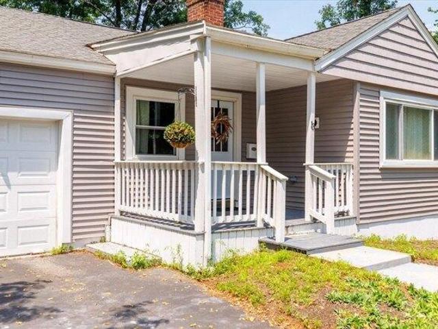House for sale in Hudson, Massachusetts