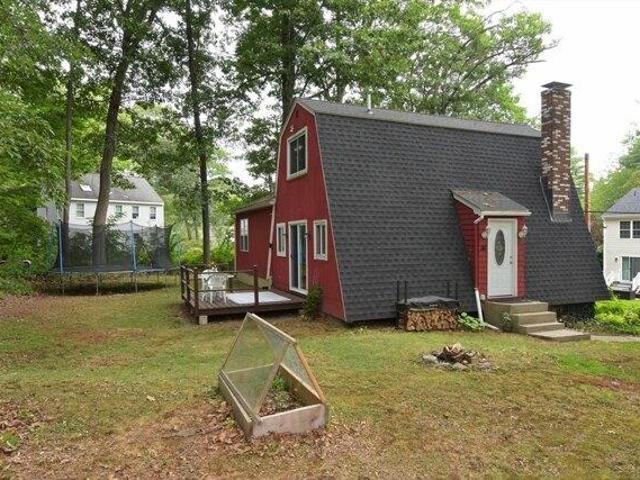 House for sale in Hudson, Massachusetts