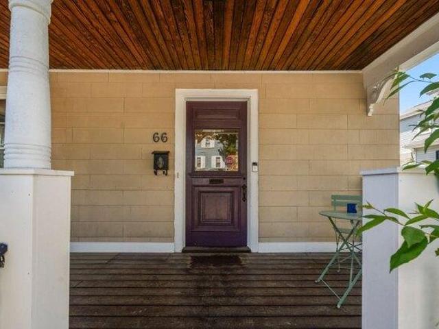 House for sale in Hudson, Middlesex County