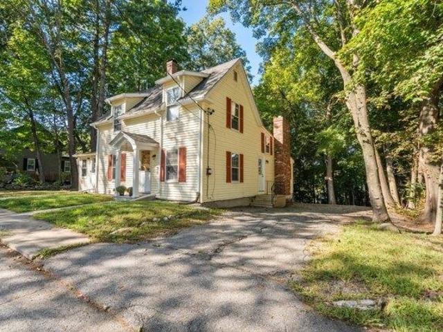 House for sale in Hudson, Middlesex County