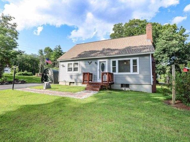 House for sale in New Hampshire