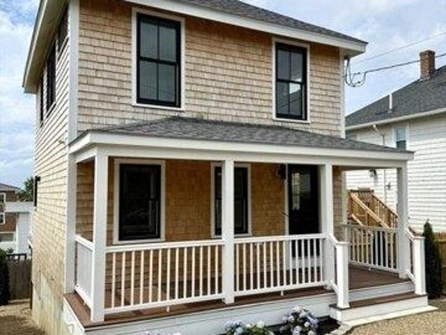 House for sale in Hull, Massachusetts