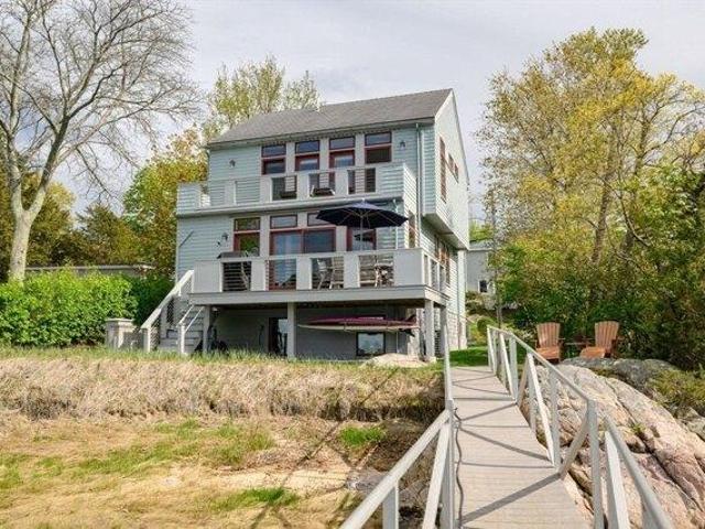 House for sale in Hull, Massachusetts