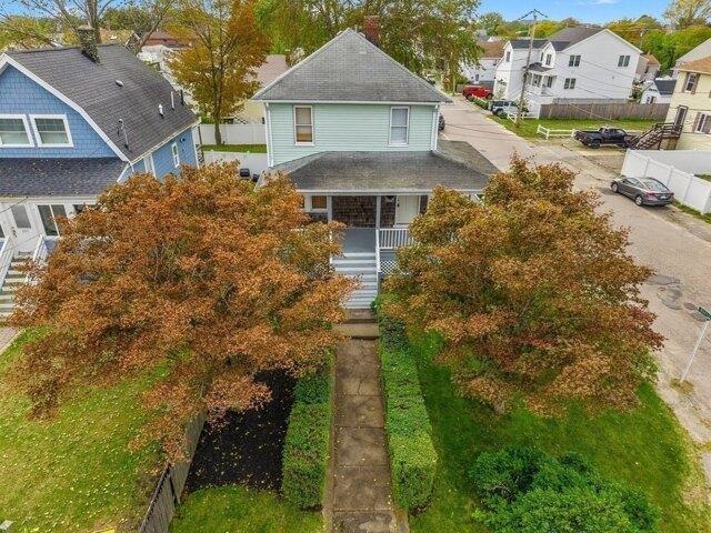 House for sale in Nantasket Beach, Hull