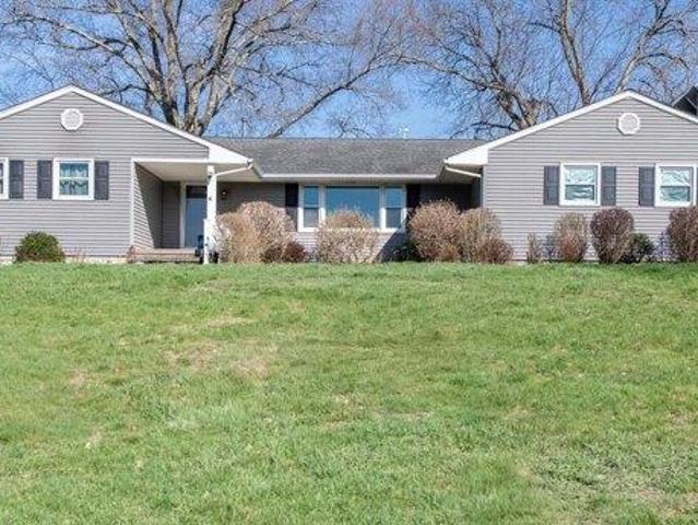 House for sale in Pleasant Valley, New York