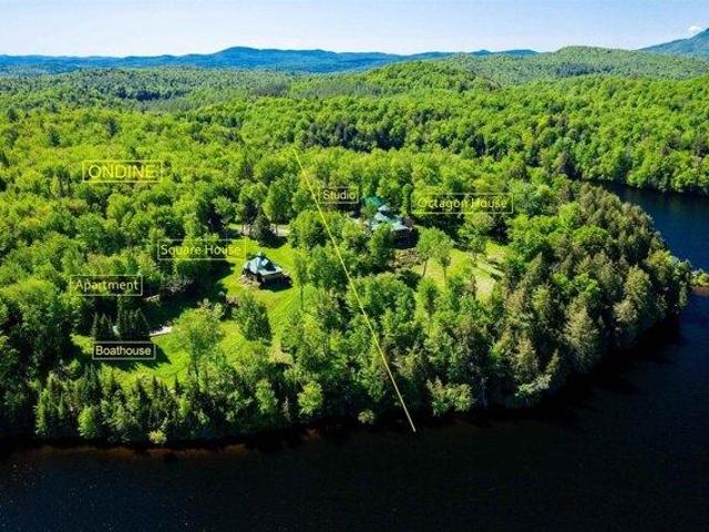 House for sale in Hyde Park, Vermont