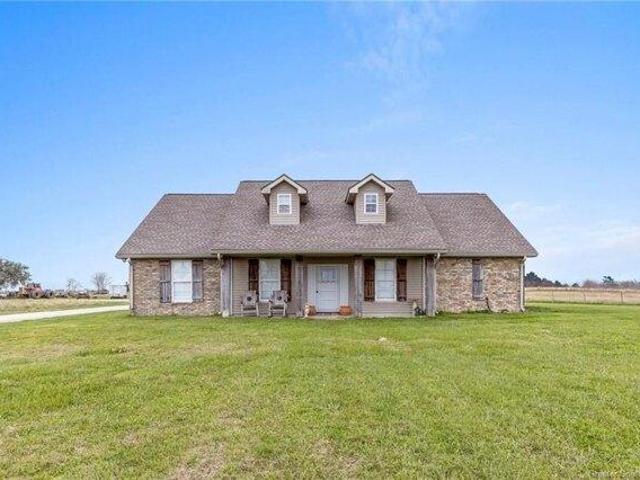 House for sale in Iowa, Louisiana