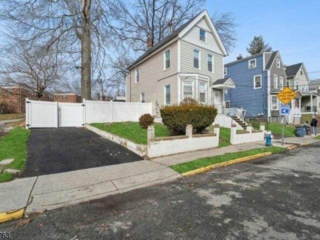 House for sale in Irvington, New Jersey
