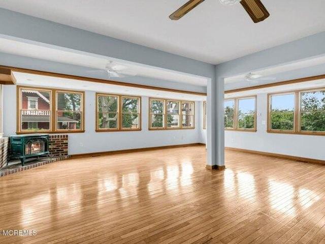 House for sale in Island Heights, New Jersey