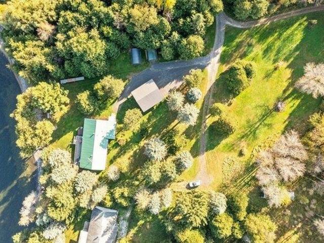 House for sale in Isle La Motte, Vermont