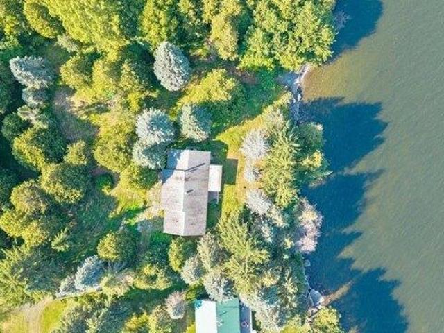 House for sale in Isle La Motte, Vermont