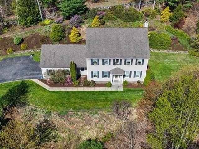 House for sale in New Hampshire