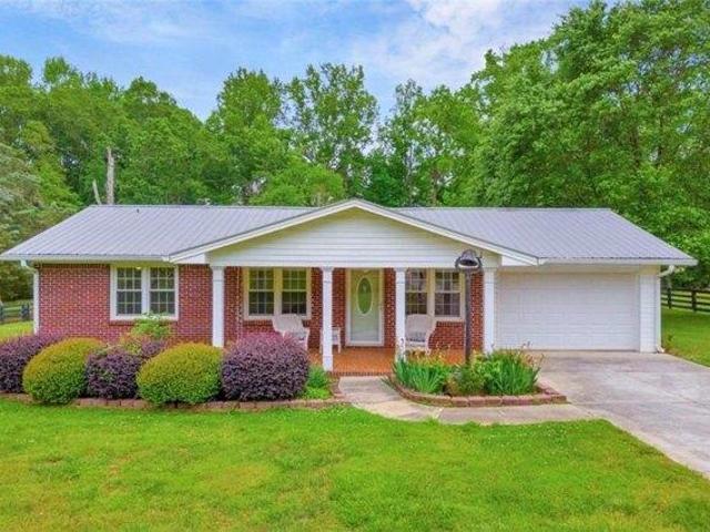 House for sale in Jefferson, Georgia
