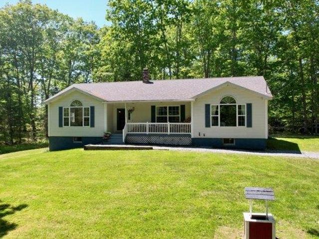 House for sale in Jefferson, Maine