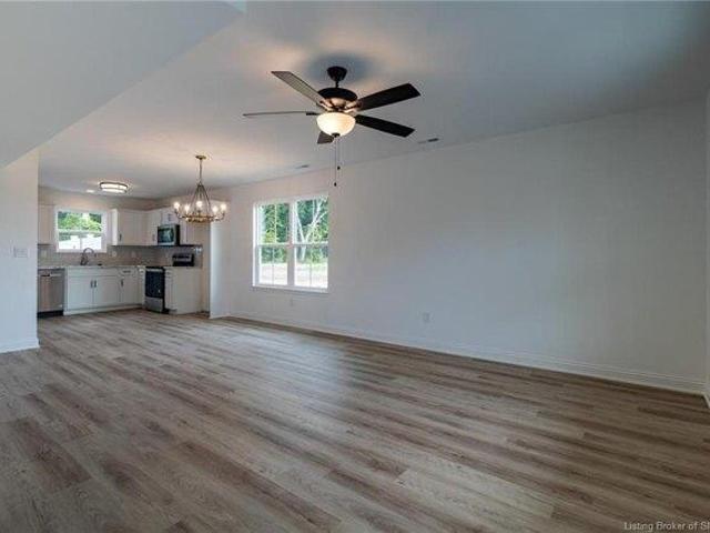 House for sale in Jeffersonville, Indiana