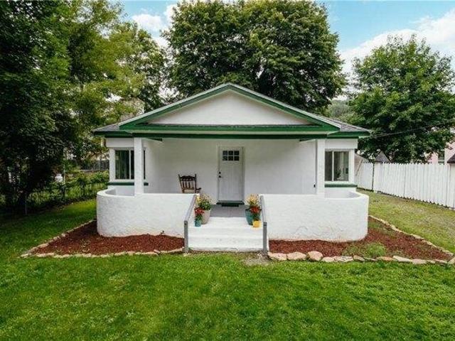 House for sale in New York