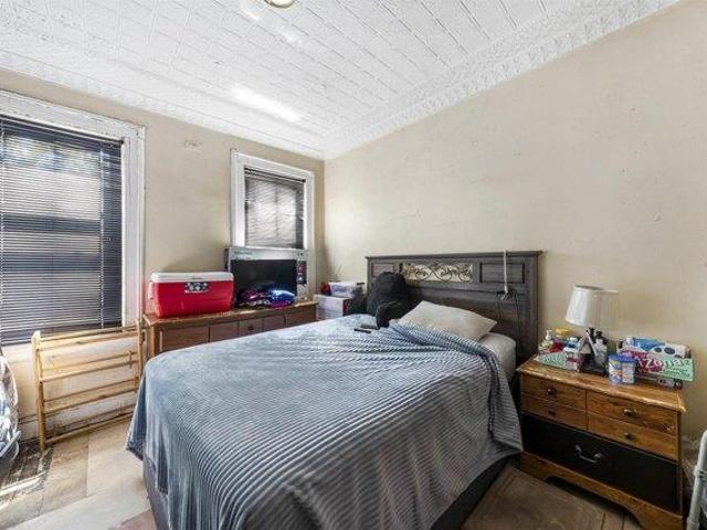 House for sale in Hudson, New Jersey
