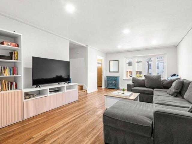 House for sale in Hudson, New Jersey