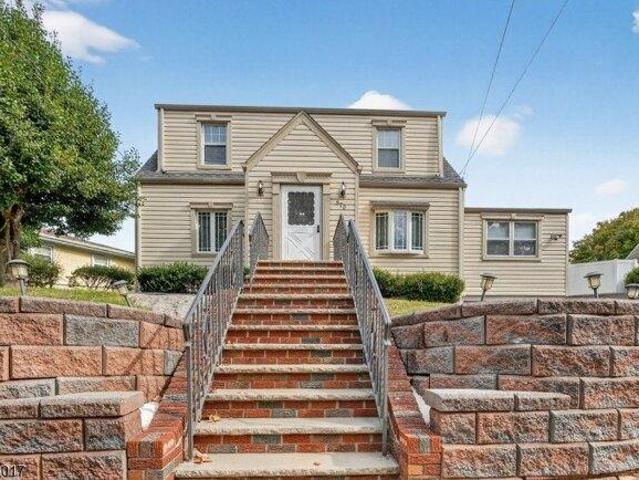 House for sale in Hudson, New Jersey