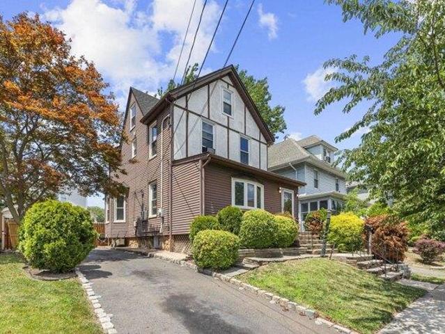 House for sale in Hudson, New Jersey