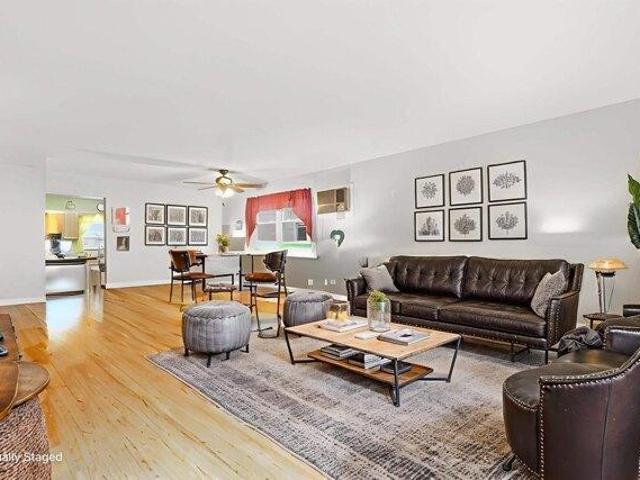 House for sale in Hudson, New Jersey