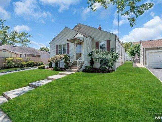 House for sale in Hudson, New Jersey