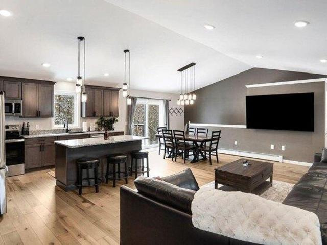 House for sale in Kenduskeag, Maine