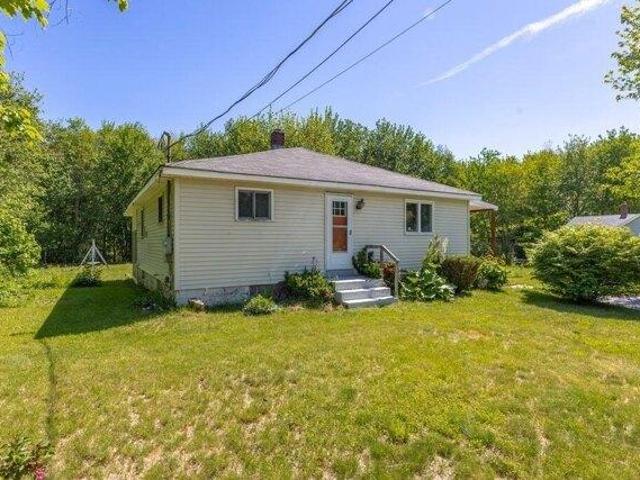 House for sale in Kennebunk, Maine