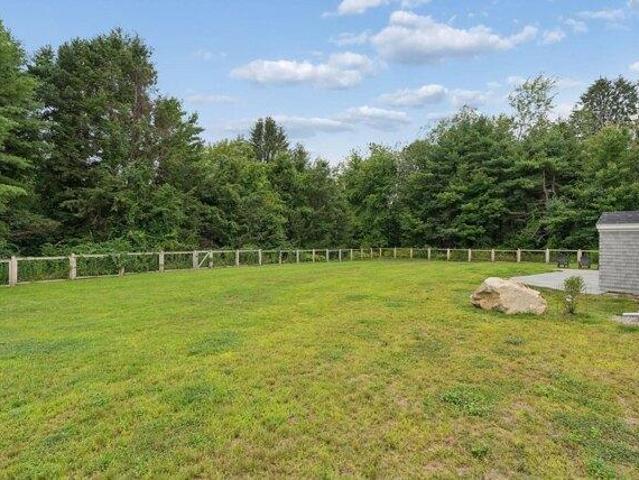 House for sale in Town House Corners, Kennebunkport