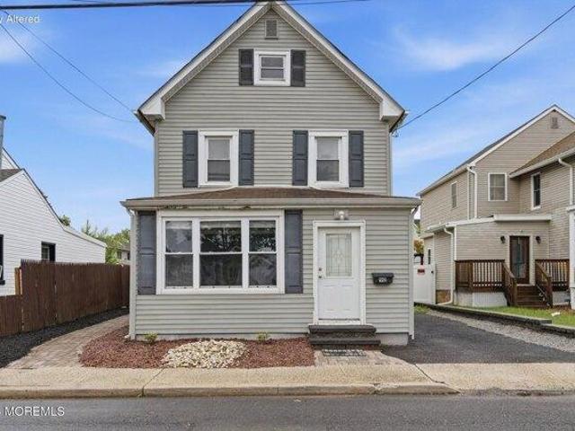 House for sale in Monmouth, New Jersey