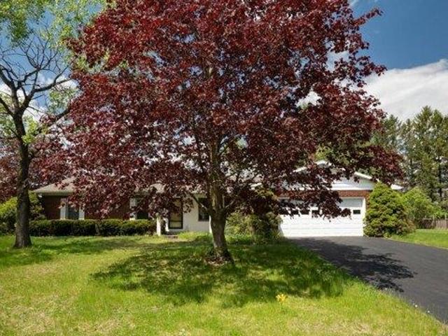 House for sale in Kinderhook, New York